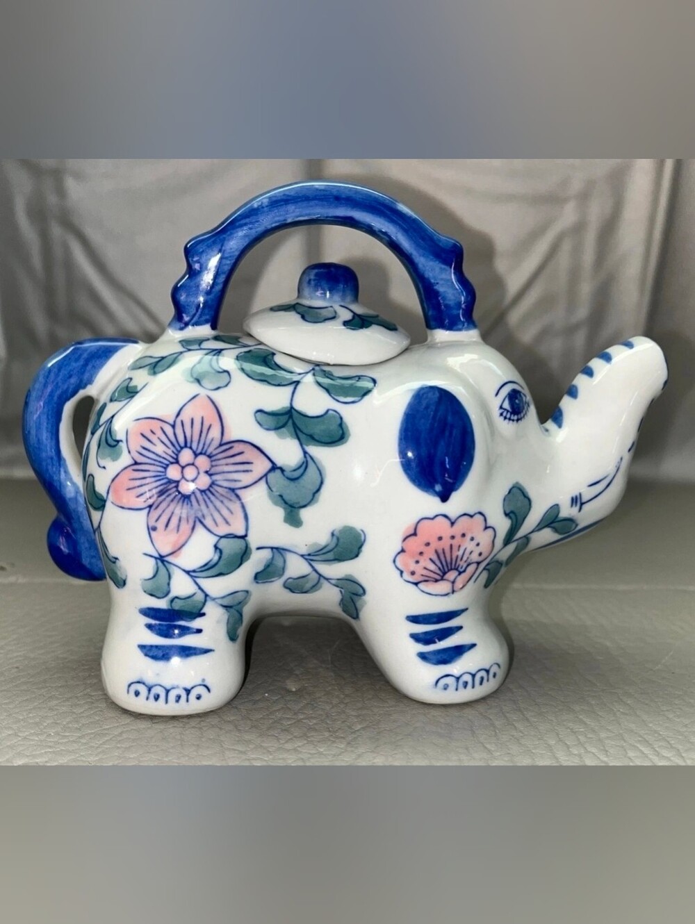 Vintage Chinoiserie Ginger Elephant Pink Blue Asian Porcelain